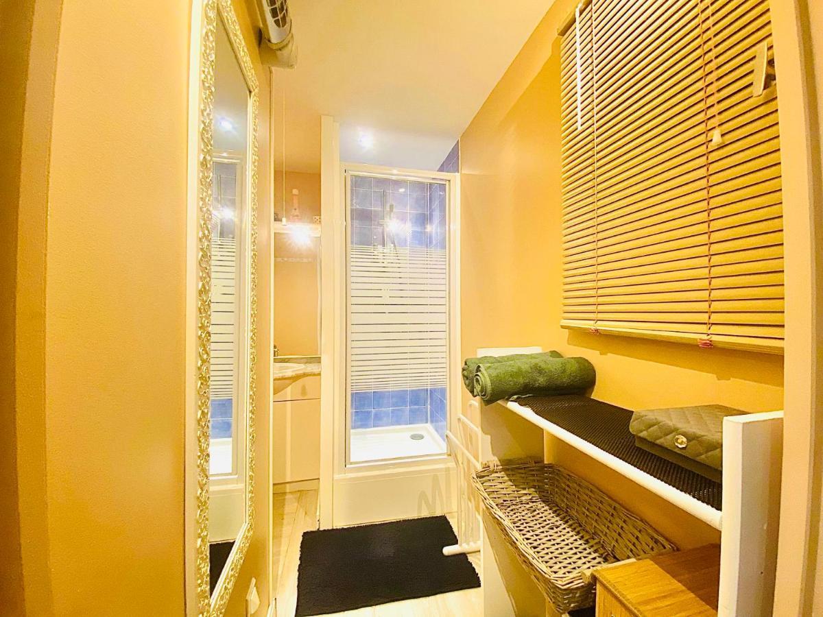 Appartement Proche Mer Avec Piscine Et Parking Fleury  Exterior foto